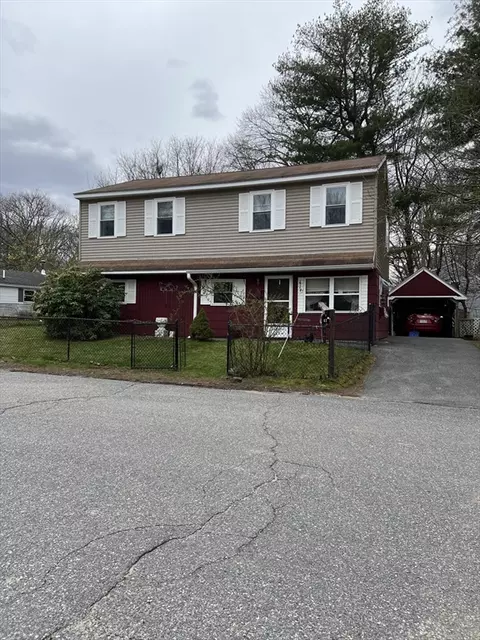 47 Candice St, Clinton, MA 01510