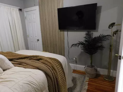 Bedroom - 190-192 College St, Springfield, MA 01109 photo 1 of 6