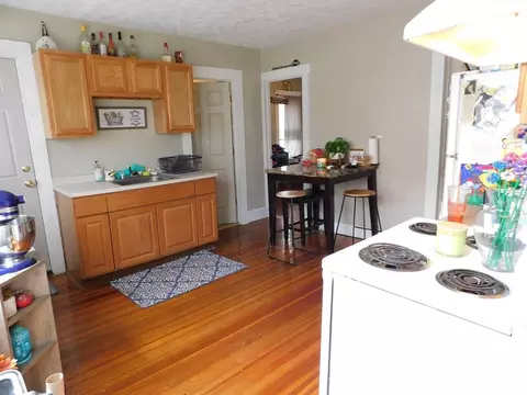 Kitchen - 190-192 College St, Springfield, MA 01109 photo 6 of 10