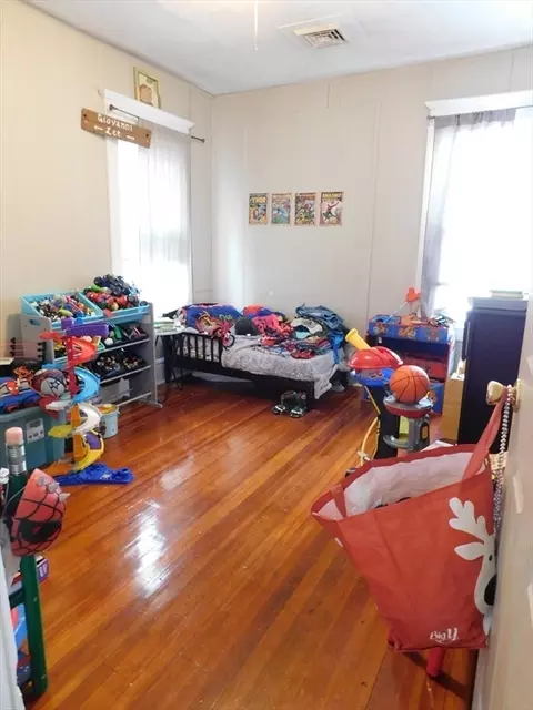 Bedroom - 190-192 College St, Springfield, MA 01109 photo 6 of 6