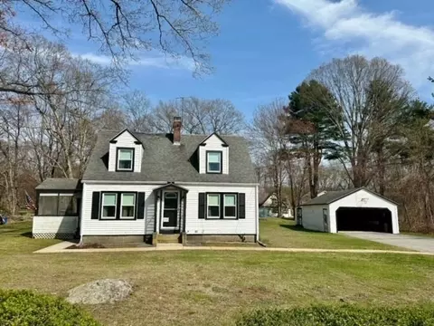 4 Herricks Ln, Millbury, MA 01527