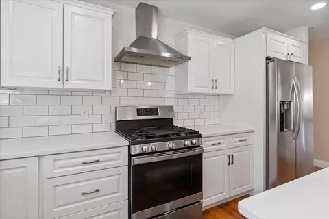 Kitchen - 111 Terri Marie Way, Fall River, MA 02720 photo 4 of 7