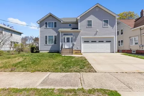 26 Walter St, Chicopee, MA 01013