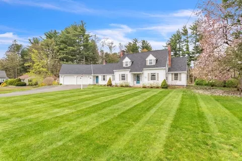 207 Granville Rd, Westfield, MA 01085