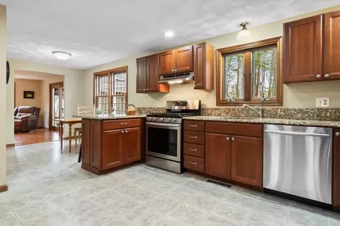 10 Hawk Way, Georgetown, MA 01833 photo 10