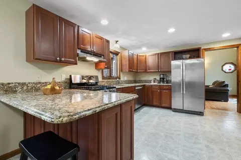 10 Hawk Way, Georgetown, MA 01833 photo 11