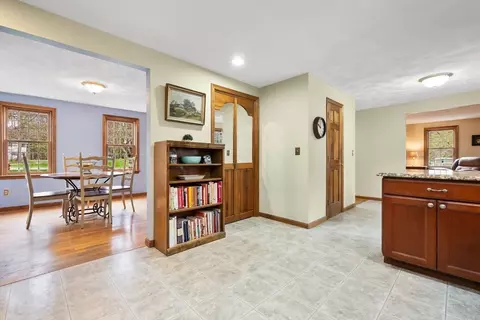 10 Hawk Way, Georgetown, MA 01833 photo 13