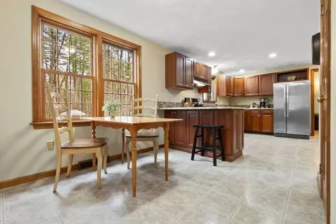 10 Hawk Way, Georgetown, MA 01833 photo 12