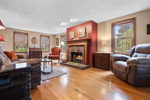 10 Hawk Way, Georgetown, MA 01833 photo 15