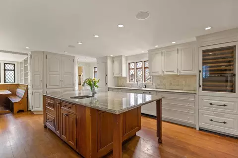 638 Bay Rd, Hamilton, MA 01982 photo 5