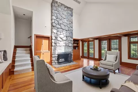 638 Bay Rd, Hamilton, MA 01982 photo 24