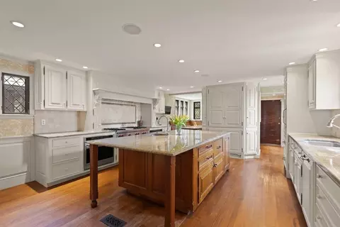 638 Bay Rd, Hamilton, MA 01982 photo 6