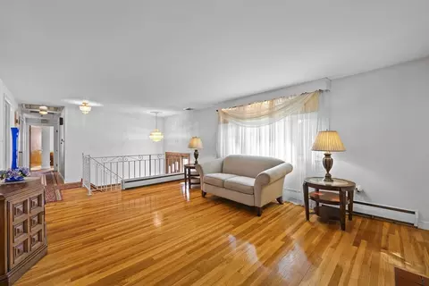 246 Colwell Dr, Dedham, MA 02026 photo 4