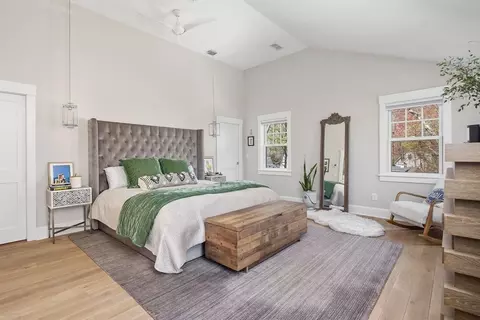 Bedroom - 5 Smith Way, Hingham, MA 02043 photo 2 of 4
