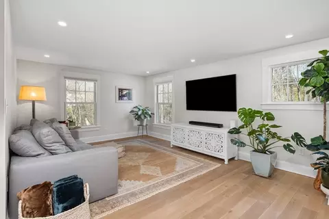 Living - 5 Smith Way, Hingham, MA 02043 photo 5 of 6