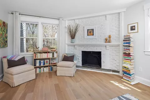 Living - 5 Smith Way, Hingham, MA 02043 photo 6 of 6