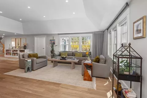 Living - 5 Smith Way, Hingham, MA 02043 photo 1 of 6