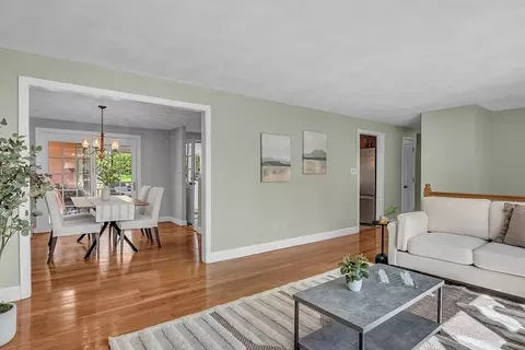 31 Hemlock Rd, Reading, MA 01867 photo 6