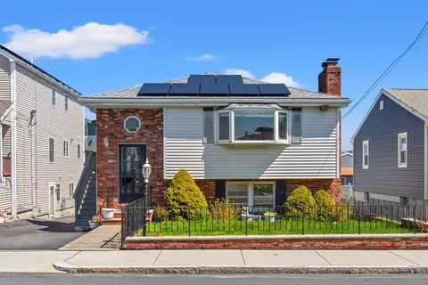77 Rumney Rd, Revere, MA 02151