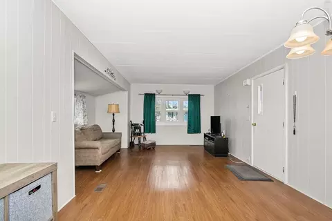 58 Bally Dr, Raynham, MA 02767 photo 4