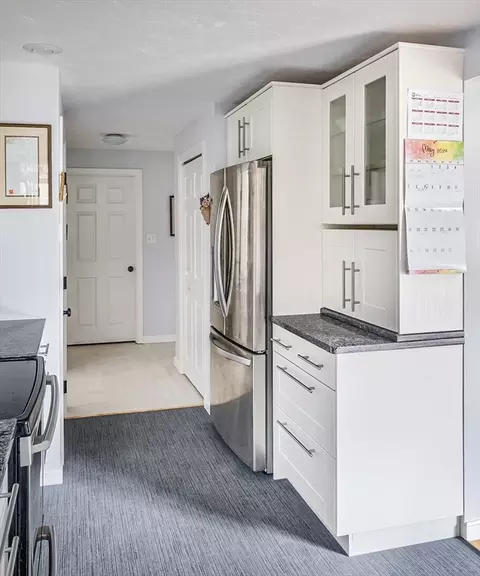Kitchen - 24 Coldspring Dr #A, Sutton, MA 01590 photo 6 of 6