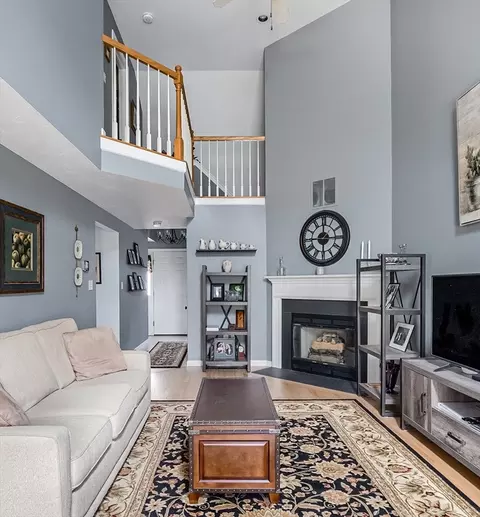 Living - 24 Coldspring Dr #A, Sutton, MA 01590 photo 2 of 2