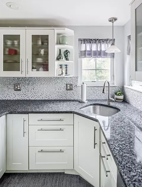 Kitchen - 24 Coldspring Dr #A, Sutton, MA 01590 photo 3 of 6