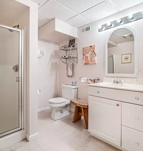 Bath - 24 Coldspring Dr #A, Sutton, MA 01590 photo 4 of 4