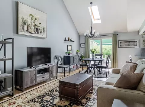 Living - 24 Coldspring Dr #A, Sutton, MA 01590 photo 1 of 2