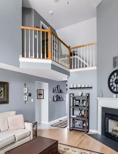 Entry Way - 24 Coldspring Dr #A, Sutton, MA 01590 photo 2 of 4