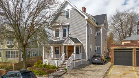 40 Harvard St #2, Somerville, MA 02143