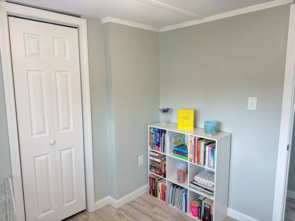  4 Mayflower Ave, Taunton, MA 02780 photo 20