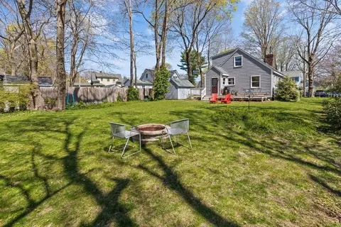 Exterior - 4 Summit Ave, Sharon, MA 02067 photo 5 of 6