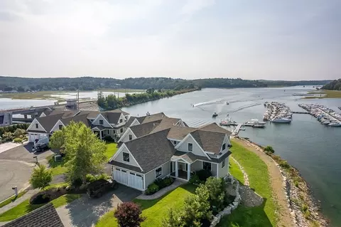 49 Riverside Ave #49, Gloucester, MA 01930 photo 2