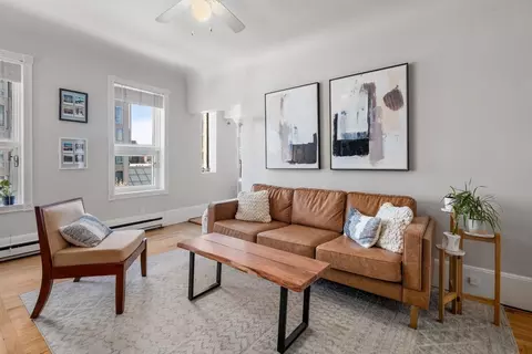 123 Saint Botolph St #10, Boston, MA 02115