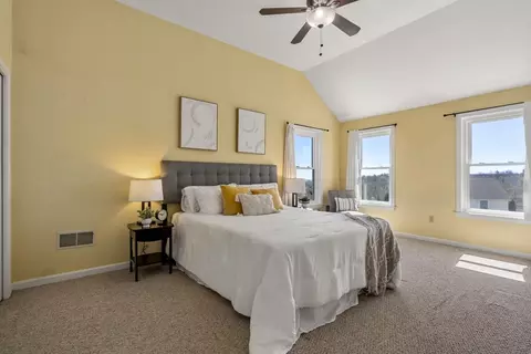 14 Fox Meadow Dr, Worcester, MA 01602 photo 13