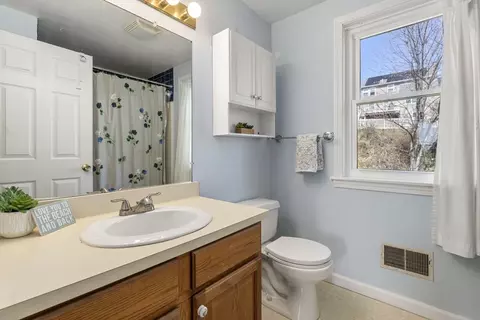 14 Fox Meadow Dr, Worcester, MA 01602 photo 19