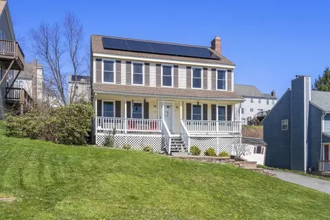 14 Fox Meadow Dr, Worcester, MA 01602 photo 2