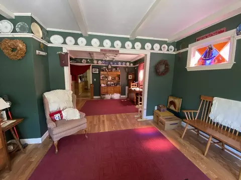 21 Birch St, Clinton, MA 01510 photo 4