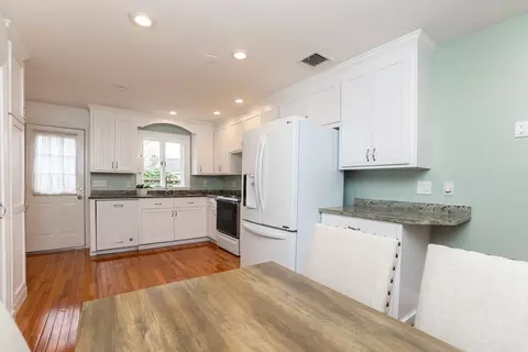 69 Glendale Rd, Marblehead, MA 01945 photo 15