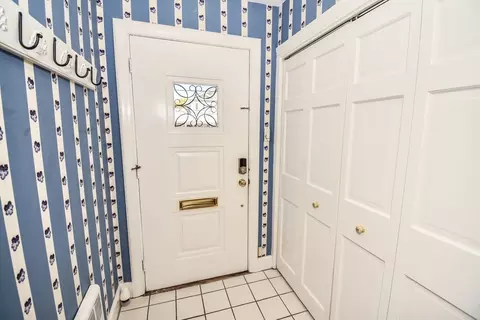 69 Glendale Rd, Marblehead, MA 01945 photo 2