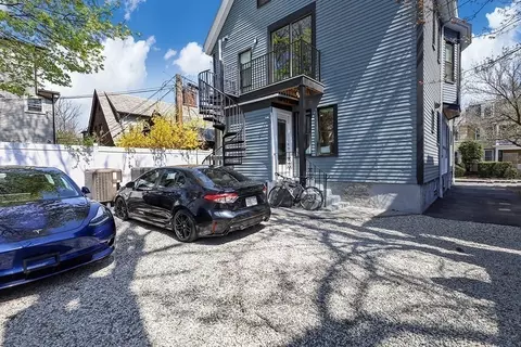 54 Benton #A, Somerville, MA 02143 photo 31