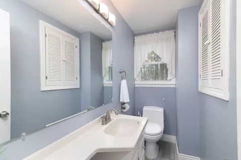 23 Plain St, Walpole, MA 02081 photo 15