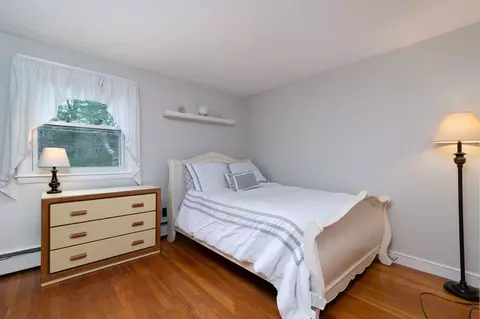 23 Plain St, Walpole, MA 02081 photo 19