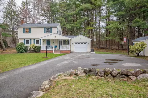 23 Plain St, Walpole, MA 02081 photo 2