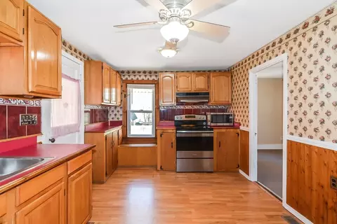 7 C St, Douglas, MA 01516 photo 10