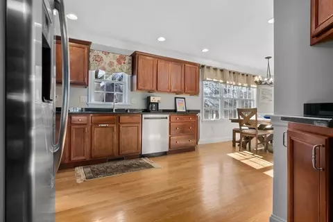 95 Union St, Hamilton, MA 01982 photo 6