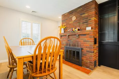 25 Randolph Rd, Worcester, MA 01606 photo 6