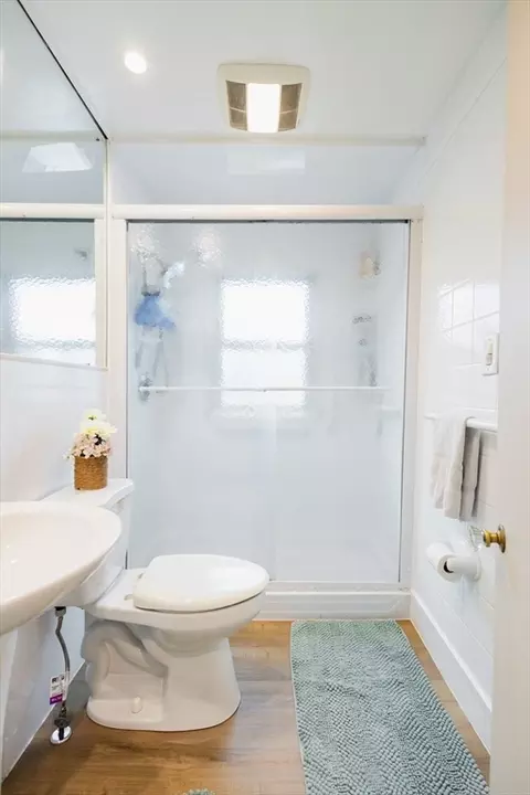 25 Randolph Rd, Worcester, MA 01606 photo 17