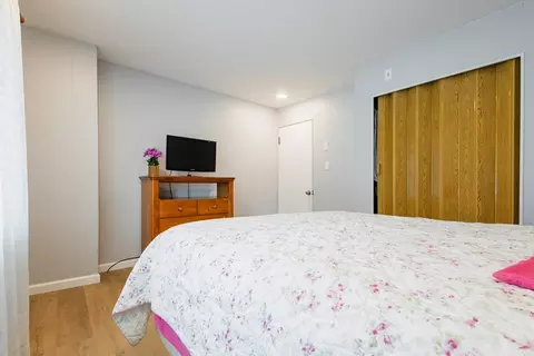 25 Randolph Rd, Worcester, MA 01606 photo 12
